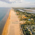 Daire Flat With Swimming Pool And Balcony Bibione
