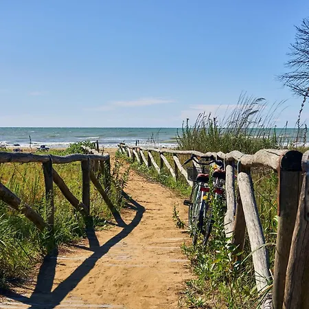Recently Built Flat With Big Swimming Pool And Balcony * Bibione