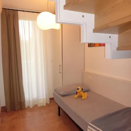 公寓 Recently Built Flat With Big Swimming Pool And Balcony