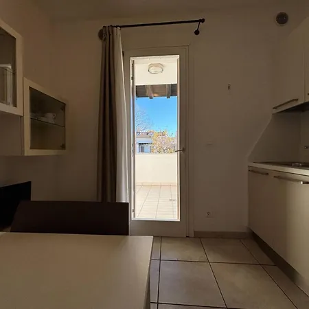 Flat With Swimming Pool And Balcony Daire